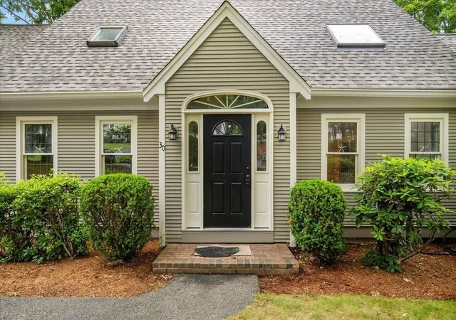 Photo 3 of Sale Pending at 30 Currycomb Cir, Barnstable, MA 02668 | MLS# 73541607 | Listing updated on 2026-10-02