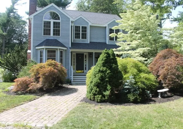 Photo 3 of Single family home for sale at 12 Sheffield Park, Plympton, MA 02367 | MLS# 73564450 | Listing updated on 2026-09-25