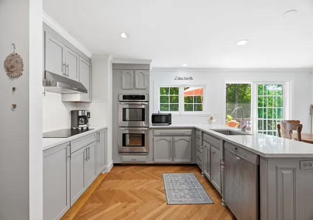 3rd image of 69 Oak Ave, Northborough, MA 01532 | MLS# 73545781