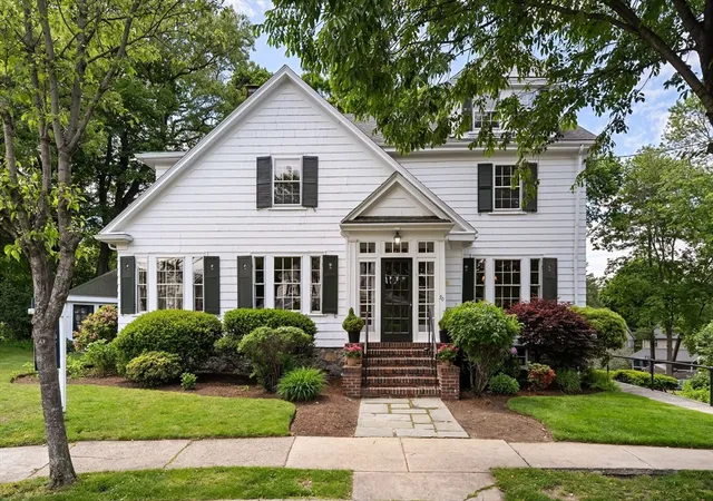 Homes for sale in Arlington, MA | 70 Kensington Park, Arlington, MA 02476 | MLS# 73528525