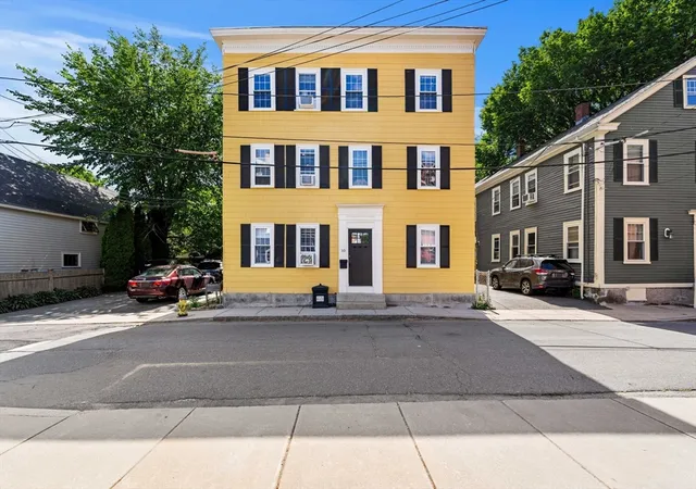 Homes for sale in Salem, MA | 10 Daniels St #2, Salem, MA 01970 | MLS# 73538465