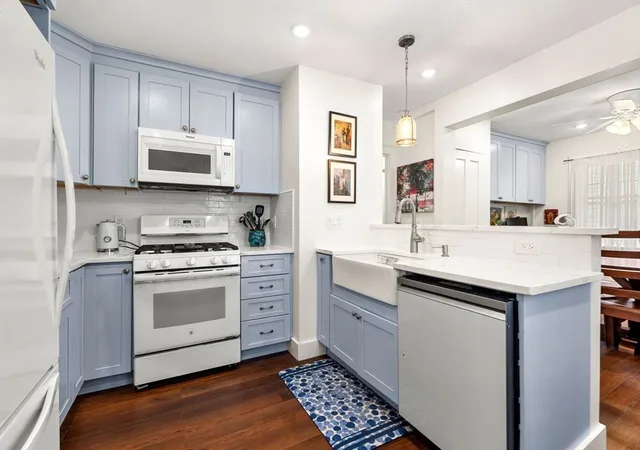 Homes for sale in Salem, MA | 10 Daniels St #2, Salem, MA 01970 | MLS# 73538465