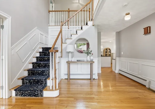 Photo 3 of Single family home for sale at 4 Farnham Cir, Andover, MA 01810 | MLS# 73528815 | Listing updated on 2026-06-11