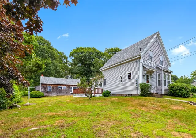 Listing Photo 4 - Condo for sale in building located at 130 Main St, Rockport, MA 01075
