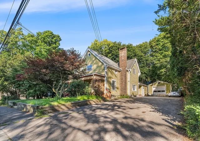 1st image of 56 Park St, Hudson, MA 01749 | MLS# 73565845
