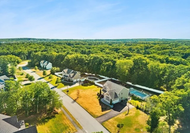 Homes for sale in Plainville, MA | 16 Coach Rd, Plainville, MA 02762 | MLS# 73541845