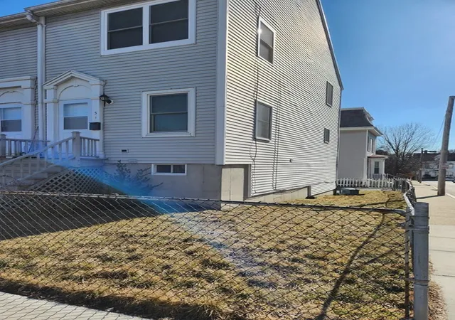 2nd image of 80 Blue Hill Ave #5, Roxbury, MA 02119 | MLS# 73086482