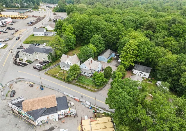 40th image of 9 Pleasant St, Lunenburg, MA 01462 | MLS# 73397368