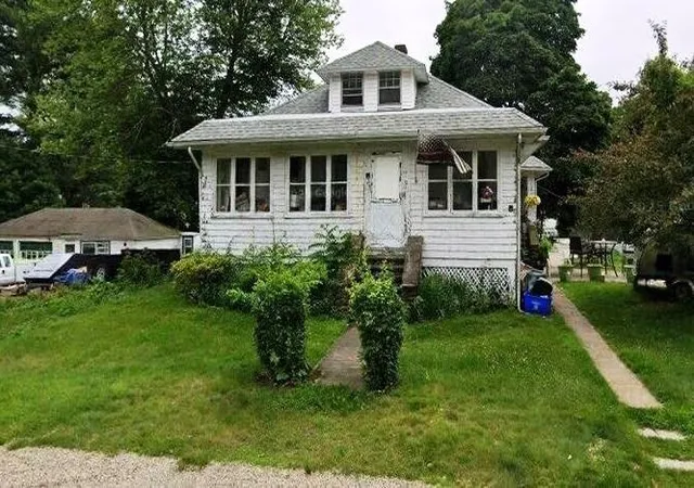Homes for sale in Walpole, MA | 31 Congress, Walpole, MA 02081 | MLS# 73536487