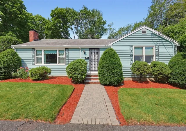 1st image of 11 Preston St, Wakefield, MA 01880 | MLS# 73545171