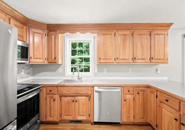 Photo 3 of Sale Pending at 1725 Shirley Rd, Lancaster, MA 01523 | MLS# 73564808 | Listing updated on 2026-09-03