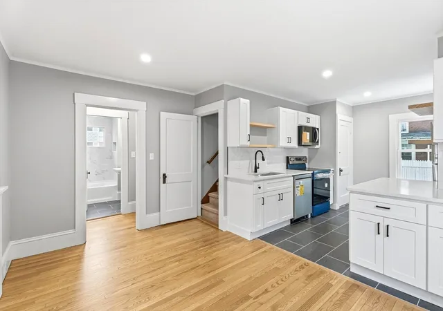 Photo 4 of Sale Pending at 9 Washington Street, Concord, NH 03301 | MLS# 73568347 | Listing updated on 2026-10-08