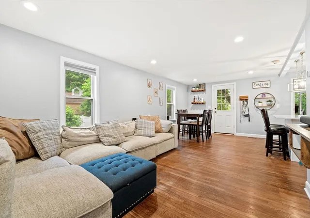 4th image of 62 Tennyson Street, Worcester, MA 01610 | MLS# 73561141