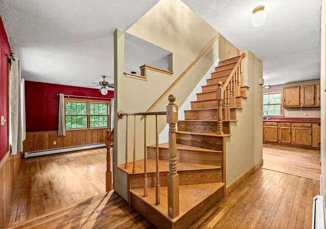 4th image of 68 Baker Rd, Salisbury, MA 01952 | MLS# 73511527