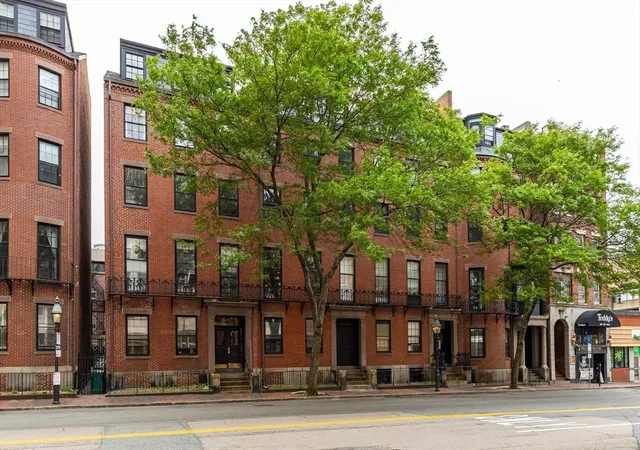 1st image of Lindsay Place Condominium, Boston, MA 02114