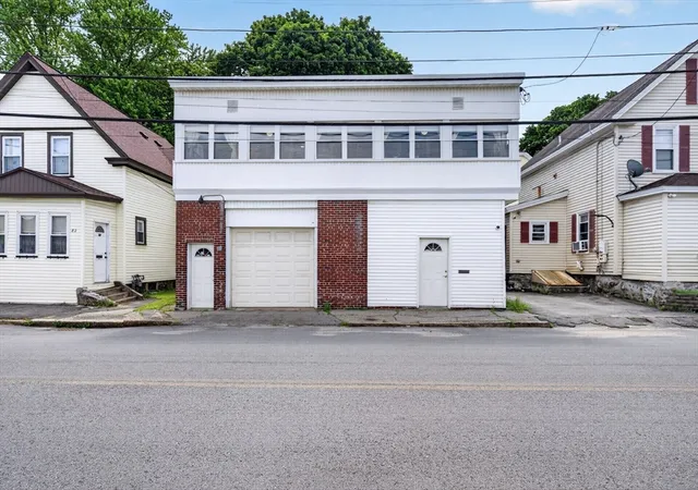2nd image of 84 Lowell St, Methuen, MA 01844 | MLS# 73548943