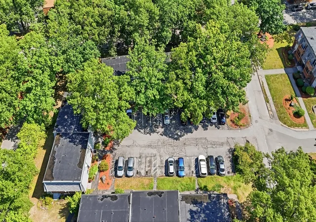 29th image of 141 Thissell Ave #4, Dracut, MA 01826 | MLS# 73567998