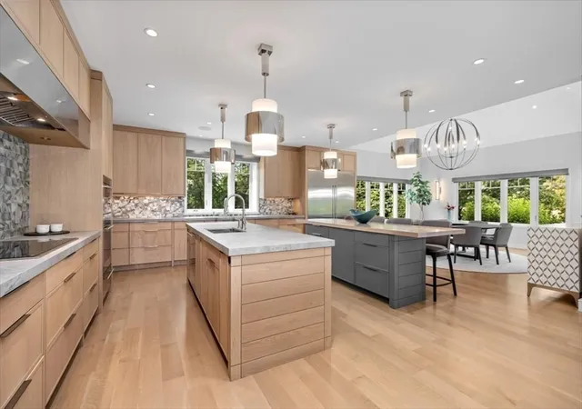 Photo 3 of Single family home for sale at 2 Black Rock Dr, Hingham, MA 02043 | MLS# 73554061 | Listing updated on 2026-09-27