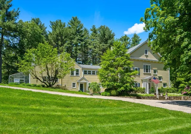 42nd image of 4 Claybrook Rd, Dover, MA 02030 | MLS# 73486756