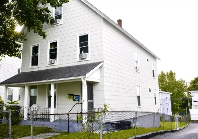 Photo 1 of House for sale at 10 Hollywood St, Worcester, MA 01610 | MLS# 73570193 | Listing updated on 2026-09-04