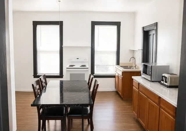 Photo 4 of House for sale at 10 Hollywood St, Worcester, MA 01610 | MLS# 73570193 | Listing updated on 2026-09-04