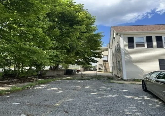 Listing Photo 4 - Condo for sale in building located at 5 Granite, Webster, MA 02780