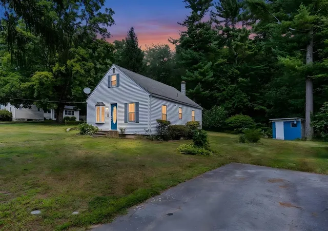 Photo 1 of Sale Pending at 41 Everett St, Norfolk, MA 02056 | MLS# 73562843 | Listing updated on 2026-08-31