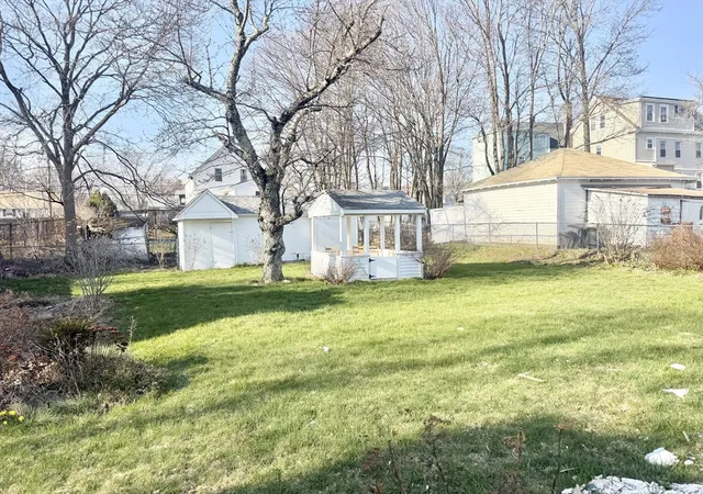 2nd image of 62 Arthur St, Brockton, MA 02302 | MLS# 73499880