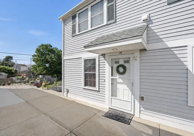 Photo 1 of Sale Pending at 166 Pinehurst Ave #17, Swansea, MA 02777 | MLS# 73557865 | Listing updated on 2026-08-11