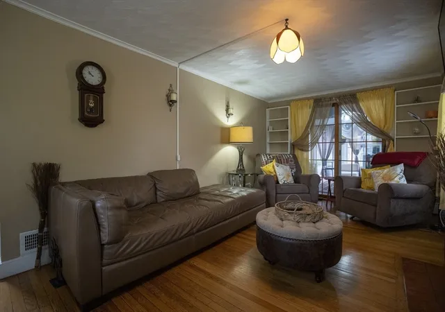 4th image of 108 Lebanon St, Southbridge, MA 01550 | MLS# 73506327