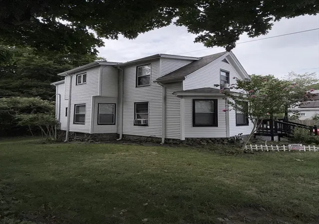 2nd image of 37 Hunt St, Brockton, MA 02302 | MLS# 73559740