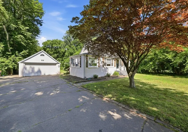 Homes for sale in Agawam, MA | 1178 Main Street, Agawam, MA 01001 | MLS# 73547731