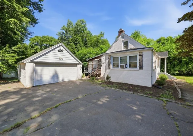 Homes for sale in Agawam, MA | 1178 Main Street, Agawam, MA 01001 | MLS# 73547731