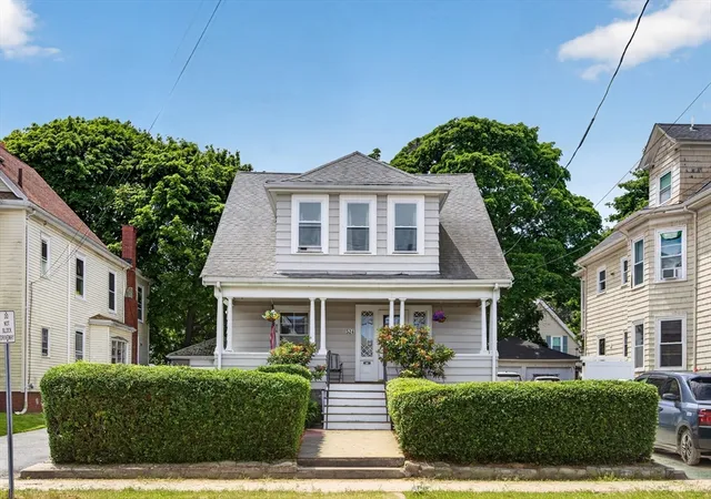 1st image of 524 Eastern Avenue, Lynn, MA 01902 | MLS# 73540011