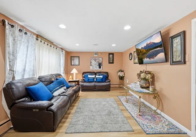 4th image of 29 Passway Five, Worcester, MA 01602 | MLS# 73527133