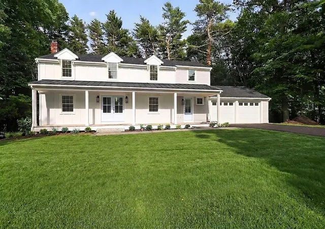 1st image of 15 Pioneer Rd, Hingham, MA 02043 | MLS# 73531005