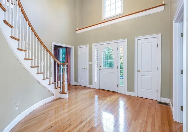Photo 3 of Sale Pending at 333 Chestnut St, Wilmington, MA 01887 | MLS# 73553481 | Listing updated on 2026-09-18