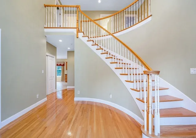 Photo 3 of Sale Pending at 333 Chestnut St, Wilmington, MA 01887 | MLS# 73553481 | Listing updated on 2026-09-18
