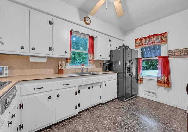 4th image of 63 Wayside, Worcester, MA 01605 | MLS# 73558765
