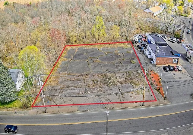 3rd image of 380 Quincy Street, Brockton, MA 02302 | MLS# 73536338