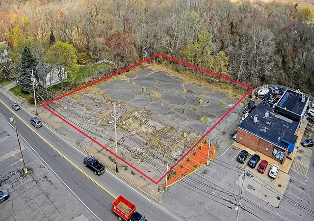 5th image of 380 Quincy Street, Brockton, MA 02302 | MLS# 73536338