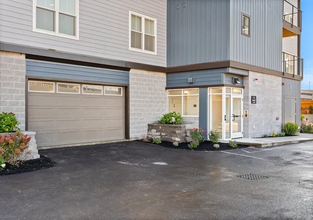 Photo 2 of Sale Pending at 16 Franklin St #2401, Salem, MA 01970 | MLS# 73570035 | Listing updated on 2026-09-17