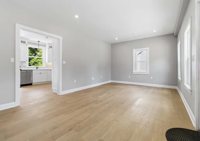 2nd image of 16 Hillside St #2, Maynard, MA 01754 | MLS# 73540611