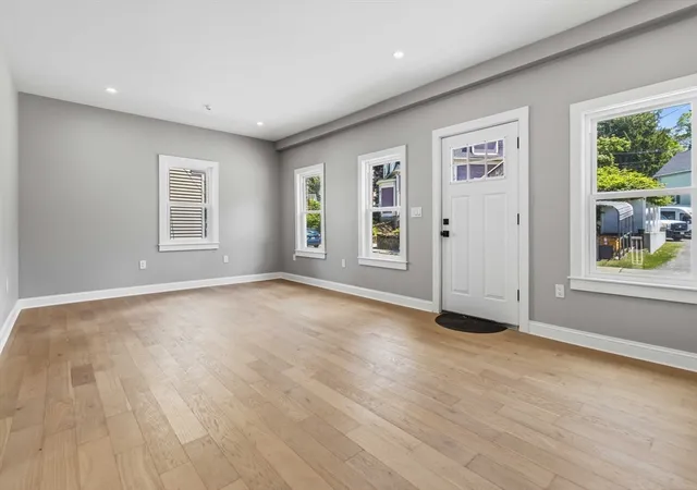 5th image of 16 Hillside St #2, Maynard, MA 01754 | MLS# 73540611