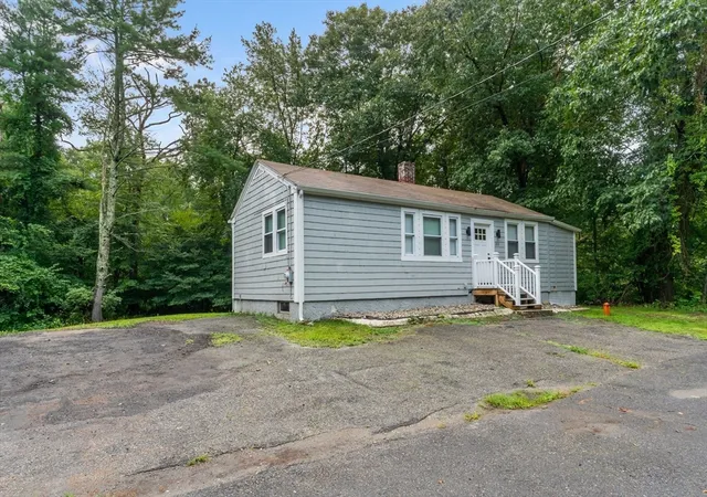 25th image of 311 Winthrop Street, Rehoboth, MA 02769 | MLS# 73567308