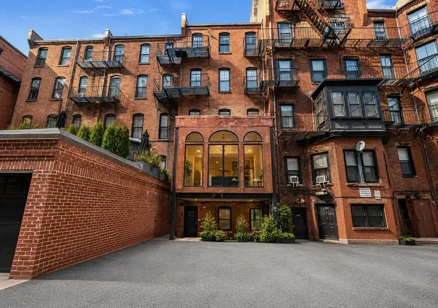 40th image of 190 Marlborough #C, Boston, MA 02116 | MLS# 73453894