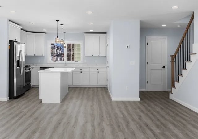 Homes for sale in Fall River, MA | 206 Durfee St #2B, Fall River, MA 02720 | MLS# 73507892
