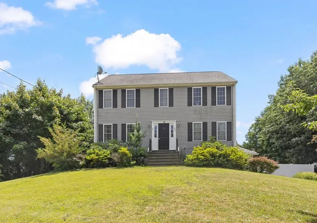 Photo 1 of Sale Pending at 413 Huttleston Ave, Fairhaven, MA 02719 | MLS# 73555859 | Listing updated on 2026-08-20