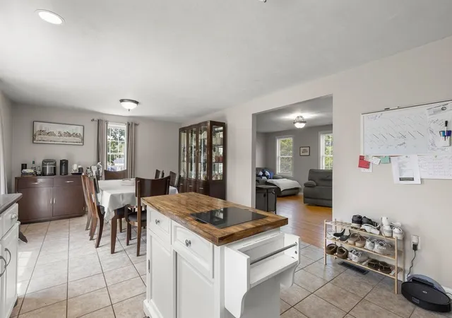 Photo 3 of Sale Pending at 413 Huttleston Ave, Fairhaven, MA 02719 | MLS# 73555859 | Listing updated on 2026-08-20