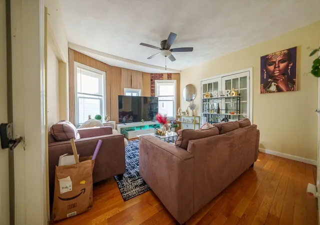 Homes for sale in Somerville, MA | 41 Derby St #2, Somerville, MA 02145 | MLS# 73484013